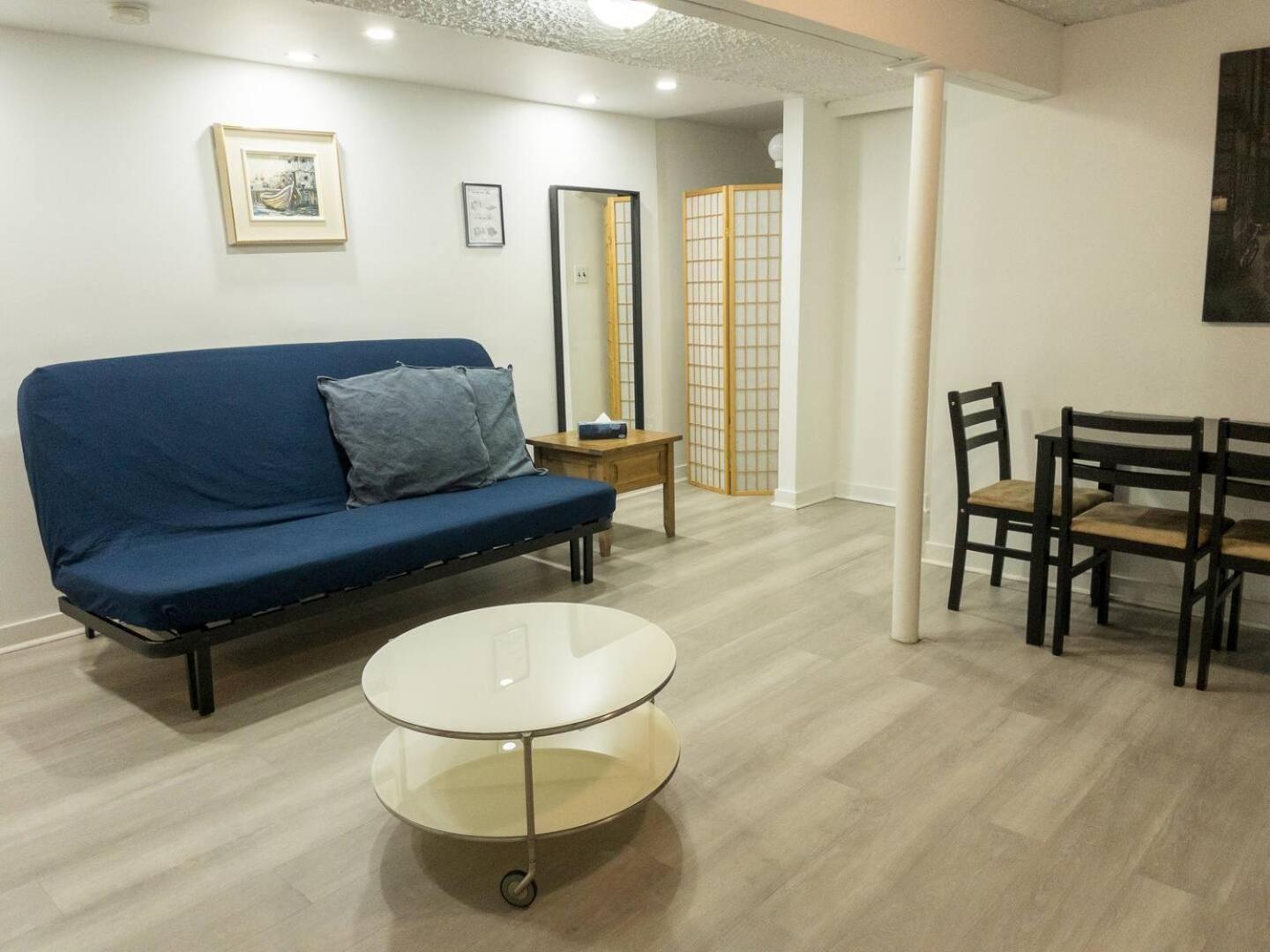 Heart Of Mtr For Memerable Experiance 2 Backyard 7Minmetro Fully Renovated & Equipped モントリオール エクステリア 写真